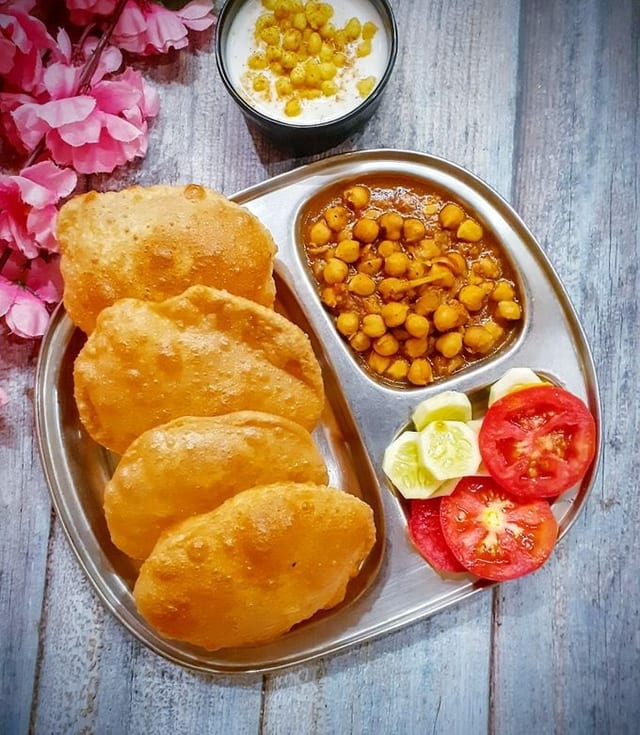 Poori Chole.